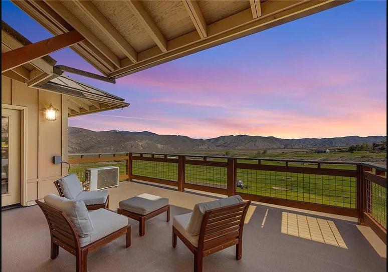 Desert Canyon Golf Resort Orondo Bagian luar foto